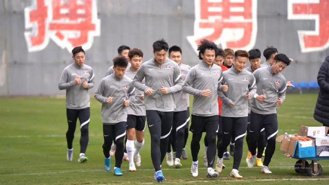 亚洲欧美国产一区